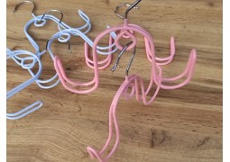 Вішалка металева в силіконі для тапочок, шльопанців, в`єтнамок  №2 (розова)